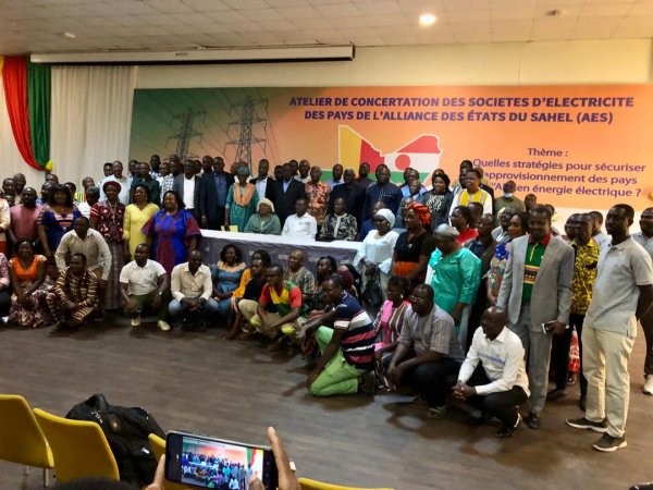 Electricité: Les Etats de l’AES s’engagent à connecter leur énergie d’ici à 2034